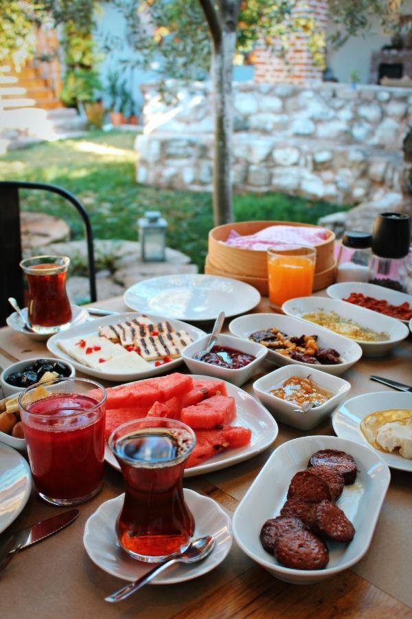 Attalos Suites Hotel Бергама Экстерьер фото