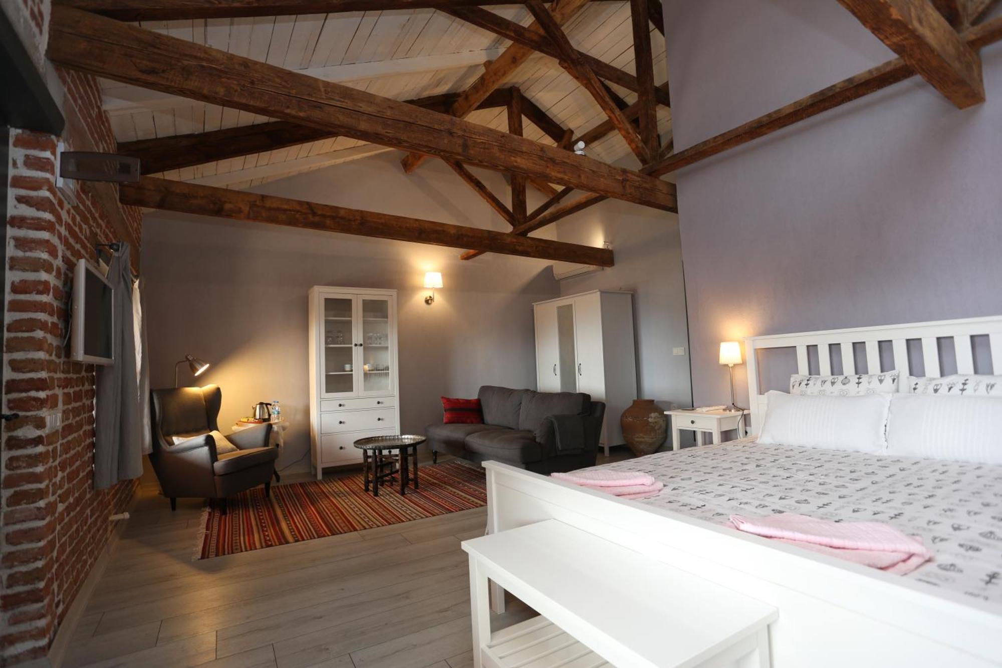 Attalos Suites Hotel Бергама Экстерьер фото