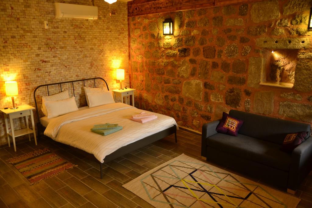 Attalos Suites Hotel Бергама Экстерьер фото